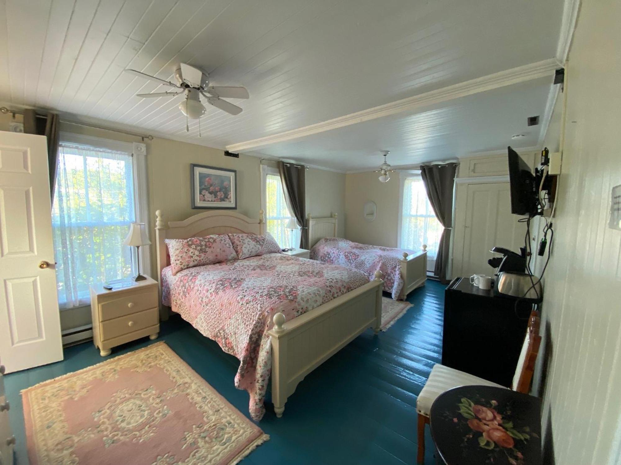 Auberge Maison Gauthier Tadoussac Exteriér fotografie